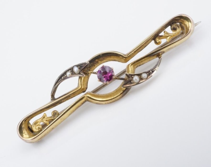 Vintage 9k Art Nouveau Pin Brooch Yellow Gold Tourmaline Seed Pearl 1.8" OG490 (1 of 3)