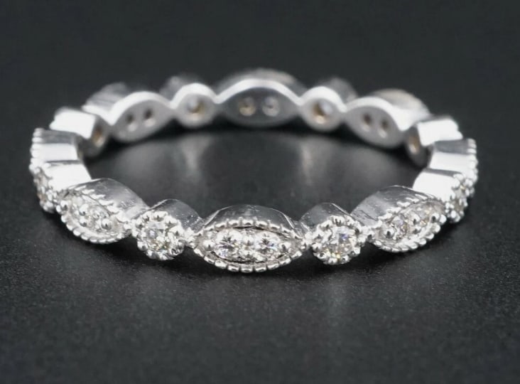 NWOT Scalloped 14k White Gold 1/2 ct Diamond Eternity Band Ring Size 5 RG3188A (1 of 3)