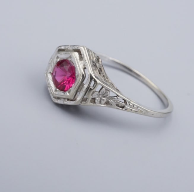 10k Vintage Ruby Filigree Cocktail Ring White Gold Size 6.5 RG4804 - 3