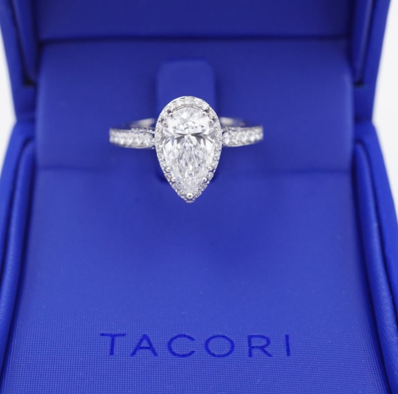 Tacori 1.5ct Pear Diamond Halo Engagement Ring GIA D SI1 Platinum Sz 6 CO1120: This beautiful designer ring features an amazing 1.50-carat pear-cut diamond at center, with a halo of round diamonds. Additional diamonds cascade down each shoulder of this solid platinum ring. A gor