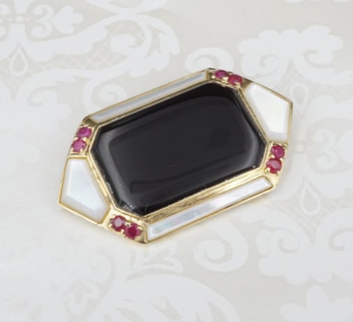 Vintage 14k Yellow Gold Obsidian Mother of Pearl Ruby Brooch Pin 1.7" OG442: This beautiful vintage piece features an elongated hexagonal shape set with a gorgeous slab framed with mother of pearl and ruby accents. Crafted in solid 14k yellow gold. A great treasure that is sur