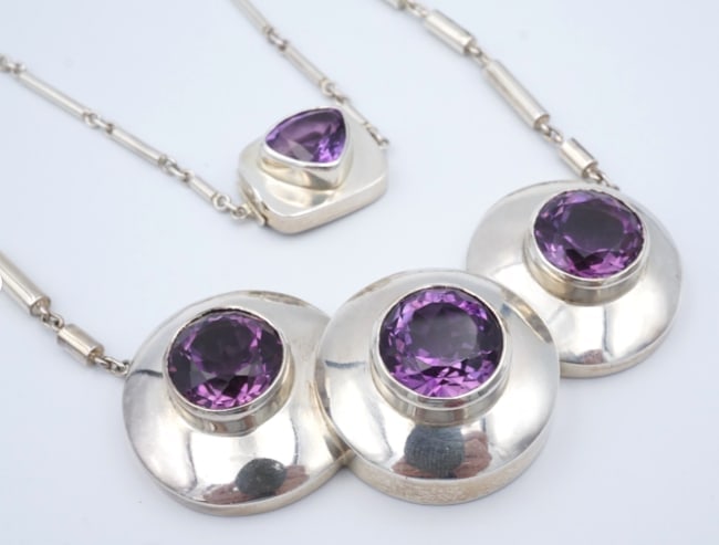 Burle Marx Fine Silver Fixed Amethyst Pendant Necklace 27" Designer NS2368: From vintage designer, Burle Marx, this unique pendant necklace features three large amethyst silver center suspended from a unique bar link chain with matching amethyst clasp. A rare design from a co