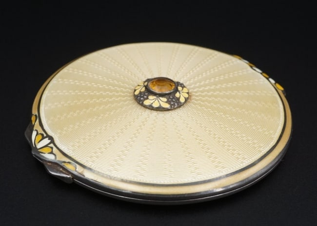 1937 Yellow Enamel Compact Sterling Silver Adie Brothers Ltd England M1697 (1 of 5)
