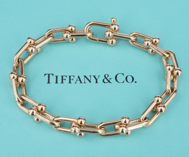 Tiffany & Co.. 18k Rose Gold HardWear Medium Link Bracelet 6.5" 9.25mm Large BG939: This beautiful Tiffany & Co. bracelet is from the iconic HardWear collection. According to Tiffany, the collection was inspired by a design from 1962, "HardWear is an expression of loveÃ¢