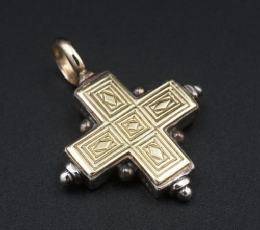 Konstantino Maltese Cross Pendant Sterling Silver 18k Yellow Gold 1" PS1411: This classic pendant from Konstantino features a classic cross crafted in sterling silver on one side and beautifully etched 18k yellow gold on the other. This unique pendant is a beautiful show of fa