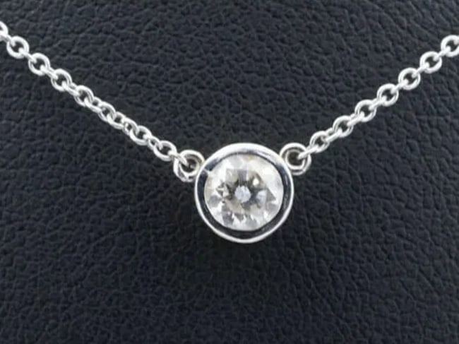 14k White Gold 0.4ct Natural Diamond Solitaire Pendant Necklace 16" NG447: This gorgeous necklace centers on a brilliant 0.40 carat diamond solitaire fixed pendant, bezel-set in solid 14k white gold, and suspended elegantly from a 14k white gold chain. The bezel has a pierce