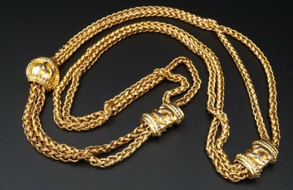 Vintage 1996 Chanel Gold Tone Double Wheat Chain Logo Necklace 42" France CO800: This luxe designer Chanel necklace features three logo slides, suspended on a double rope chain.Sure to be an instant favorite!Metal Type: Gilded MetalStamps: Chanel Made in France 96 AMeasurements: C