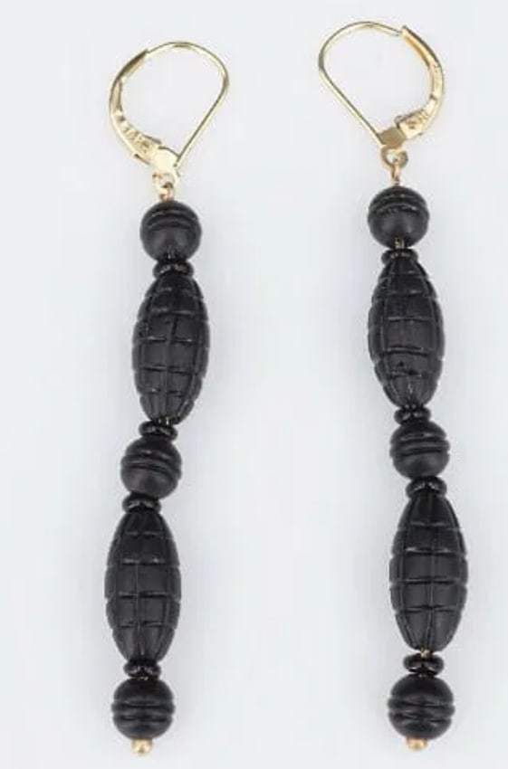 Antique 14k Gold Carved Black Jet Bead Drop Dangle Earrings 2.7" Mourning EG1619: This beautiful pair of dangle mourning earrings features quilted/ carved beads of jet gemstones. Earrings have been modified to have modern 14k lever-backs to fasten easily and securely. The matte fin