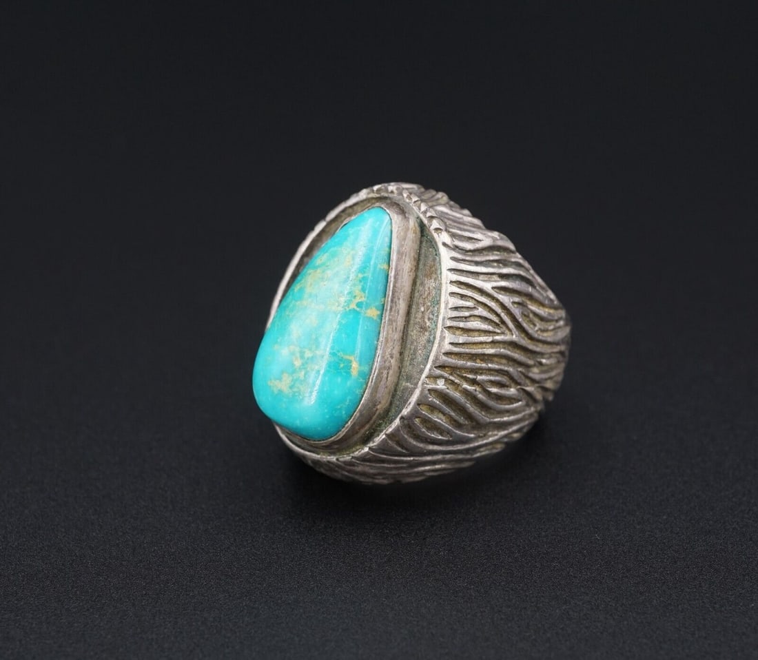 Vintage Navajo Sterling Silver Turquoise Statement Ring Size 9.25 Signed RS3510: This vintage ring displays a large natural turquoise stone bezel-set atop a unique textured . All crafted in solid sterling silver, this handcrafted artisan ring is sure to be an instant favorite and 