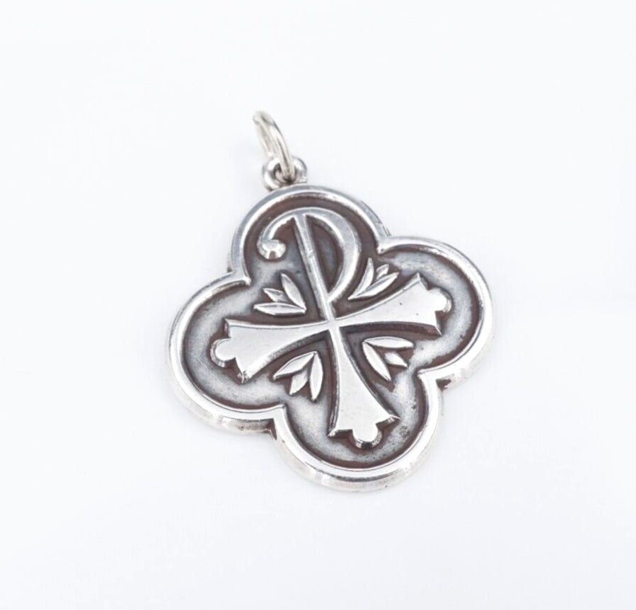 James Avery Chi Rho Pendant Sterling Silver 1.4" Rare Retired PS2143: This charm features a Chi Rho symbol atop a shadowbox design all set in sterling silver. The design is meant to symbolize the presence of Jesus, making it a meaningful token of faith to carry with you