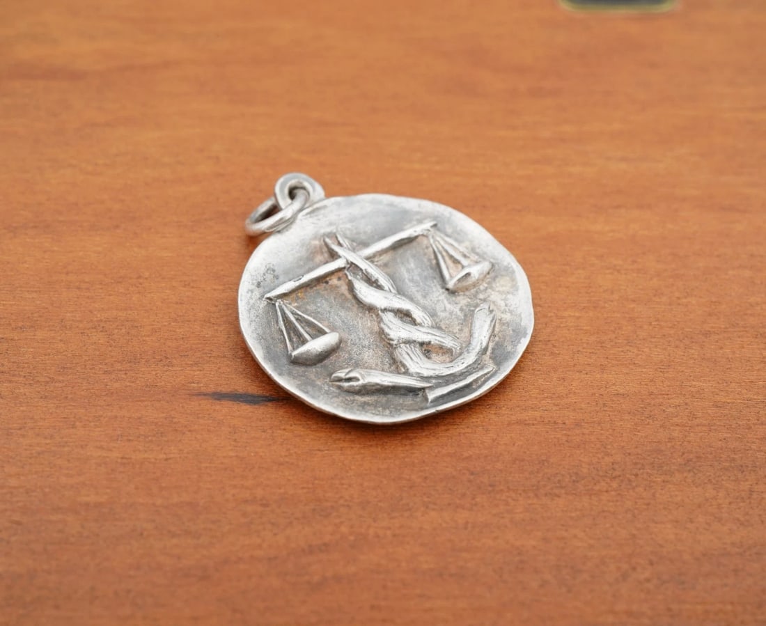 James Avery Scales of Justice Pendant Sterling Silver Vintage 1" Retired PS2397 (1 of 5)