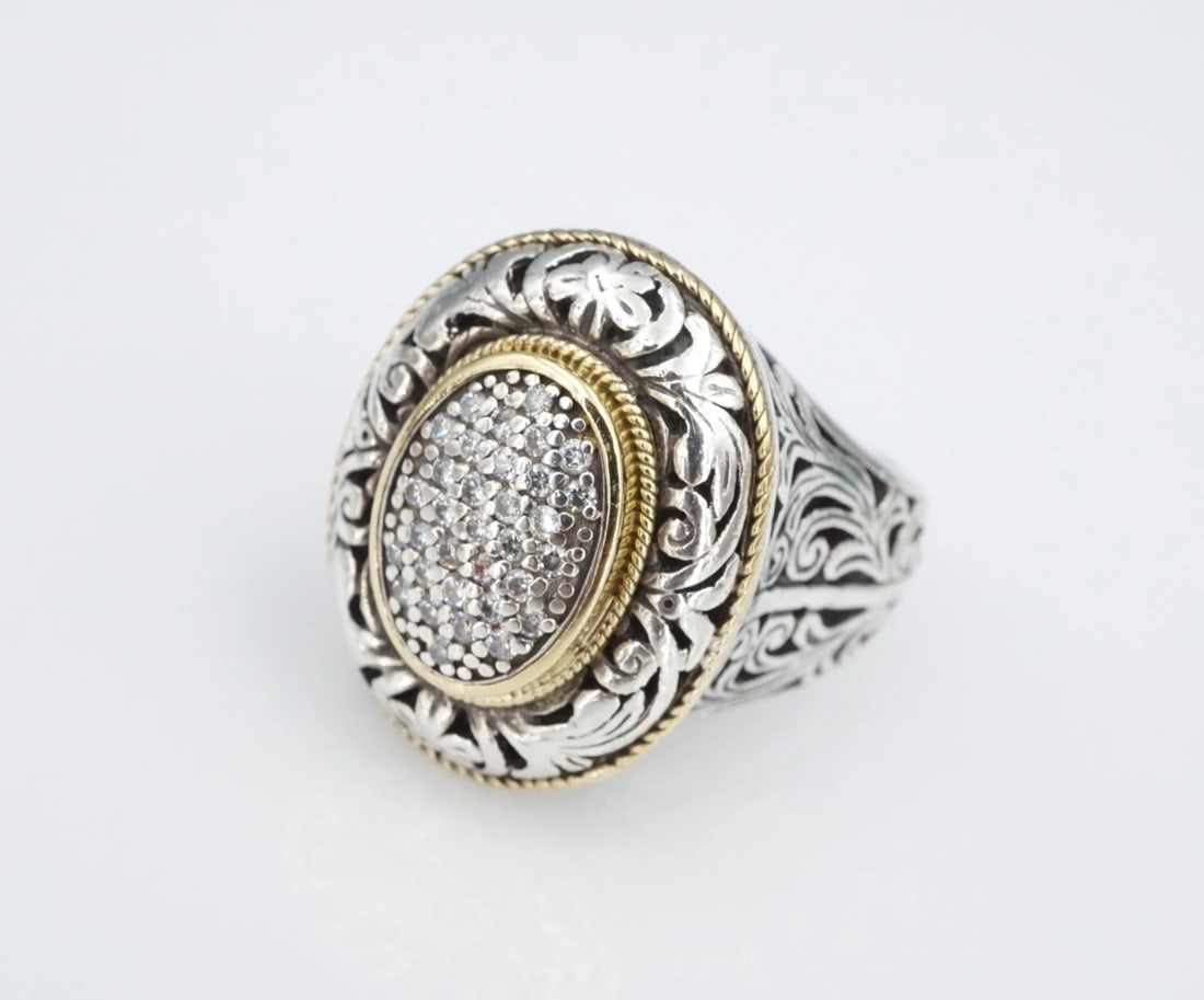 Konstantino Pave Diamond Cocktail Ring Sterling Silver 18k Gold Sz 6.75 RS3852: This classic Konstantino ring features a wide sterling silver dome embellished with a bed of natural pave diamonds framed in a rich 18k yellow gold bezel. With ornate filigree designs and milgrain acc