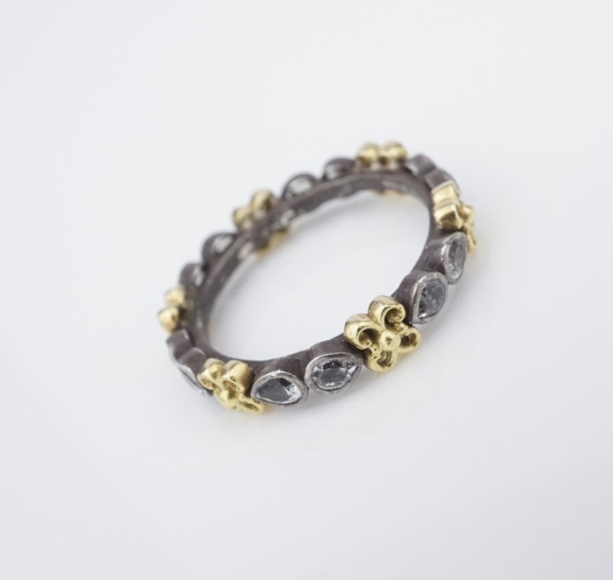 Armenta Old World Band Ring Sterling Silver 18k Gold Size 6.5 RS3732: This ring from Armenta's iconic Old World collection features antiqued solid sterling silver construction bezel set pear stone stations, and 18k yellow gold open clover details. Metal Type: Sterling S