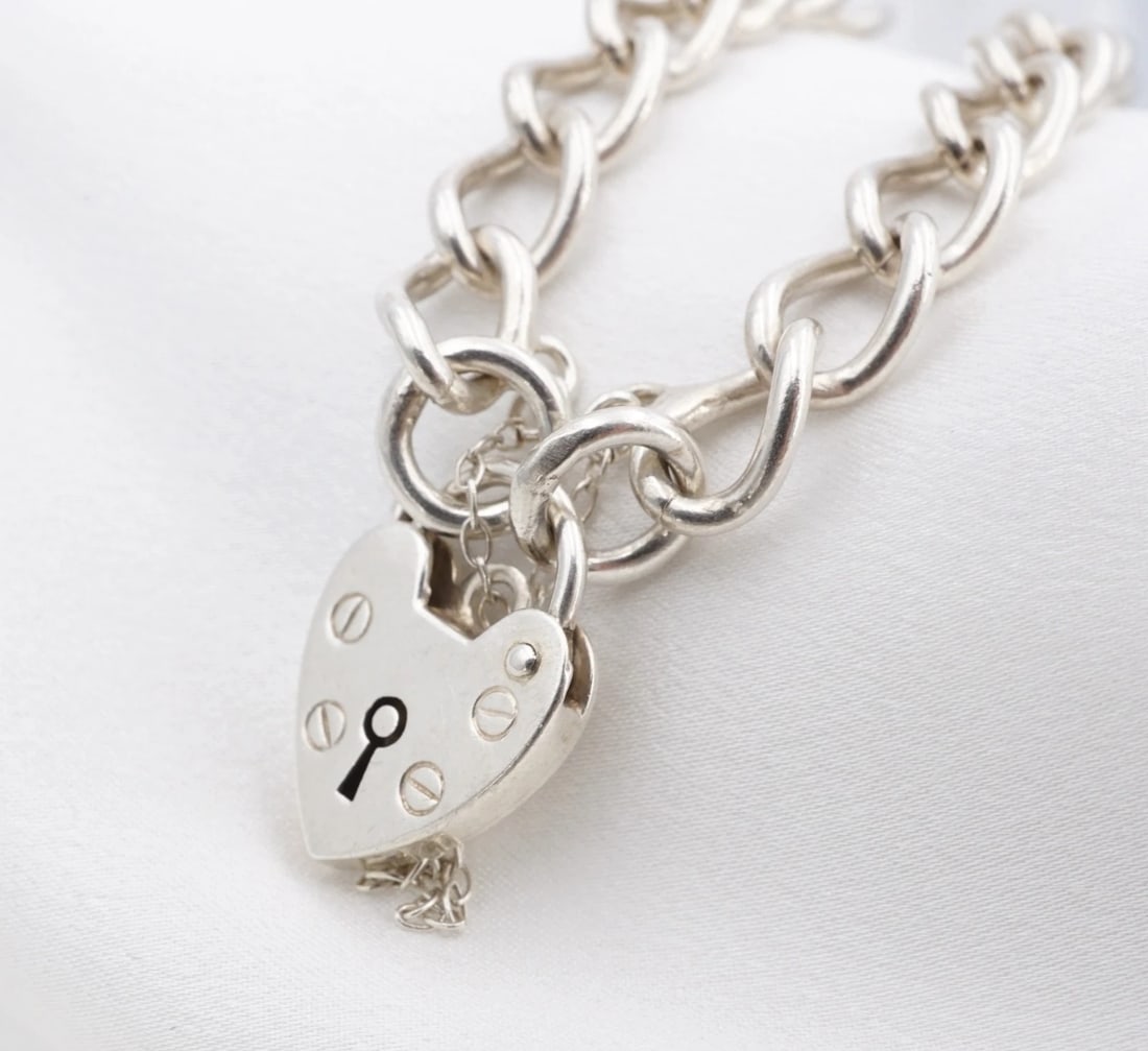British Heart Padlock Lock Charm Bracelet Sterling Silver 7" Antique BS3295 (1 of 5)