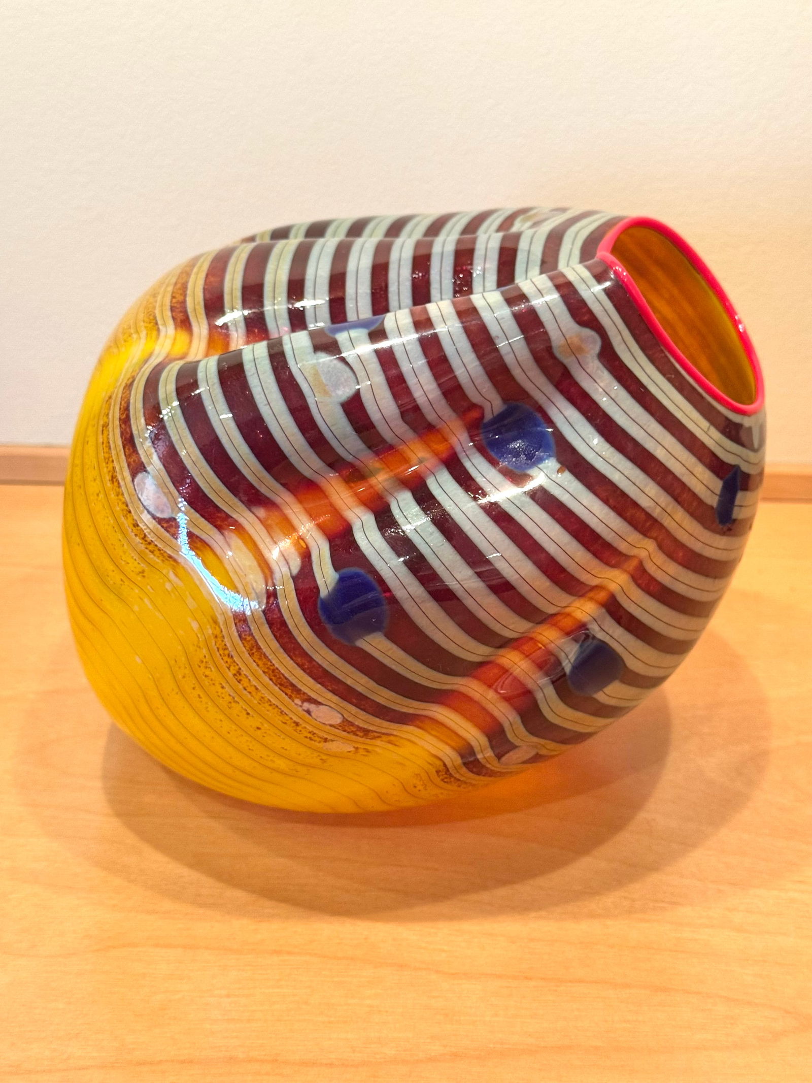 Dale Chihuly Cinnamon Macchia Glass Vessel (1 of 3)