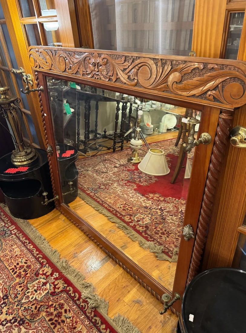 R.J Horner Carved  Four Winds Oak Hall Tree (1 of 7)