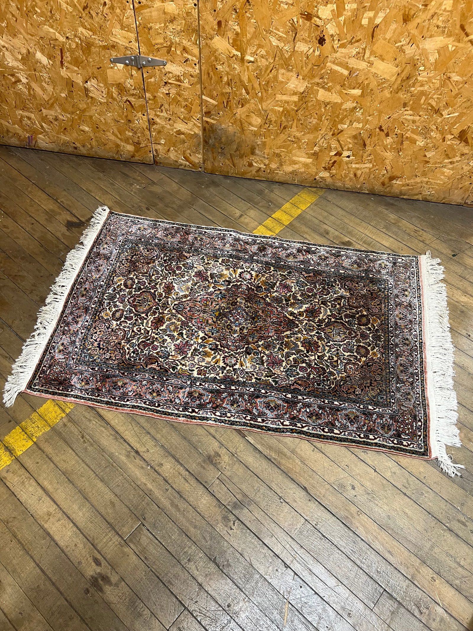 Handmade Persian Style Wool Rug – Floral Medallion Design with Fringe – 48" x 30" (1 of 6)