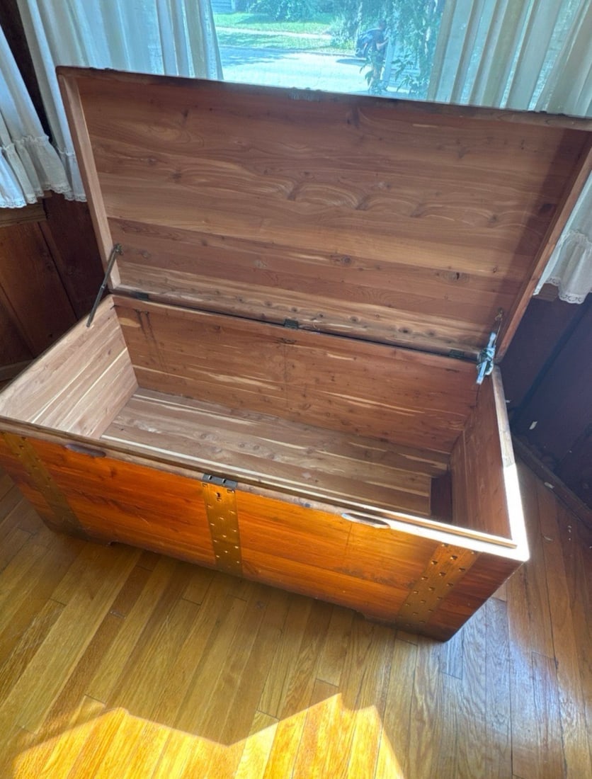 Cedar Copper Inlaid Chest - 2