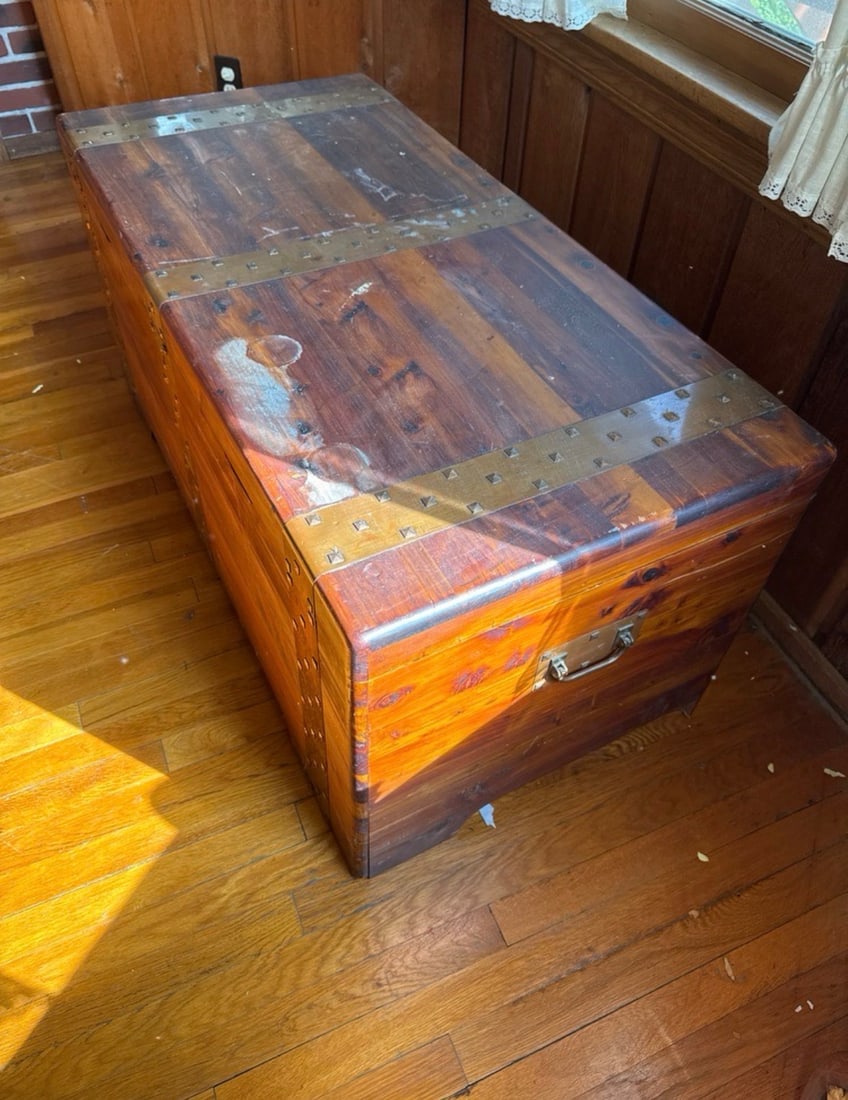 Cedar Copper Inlaid Chest - 4