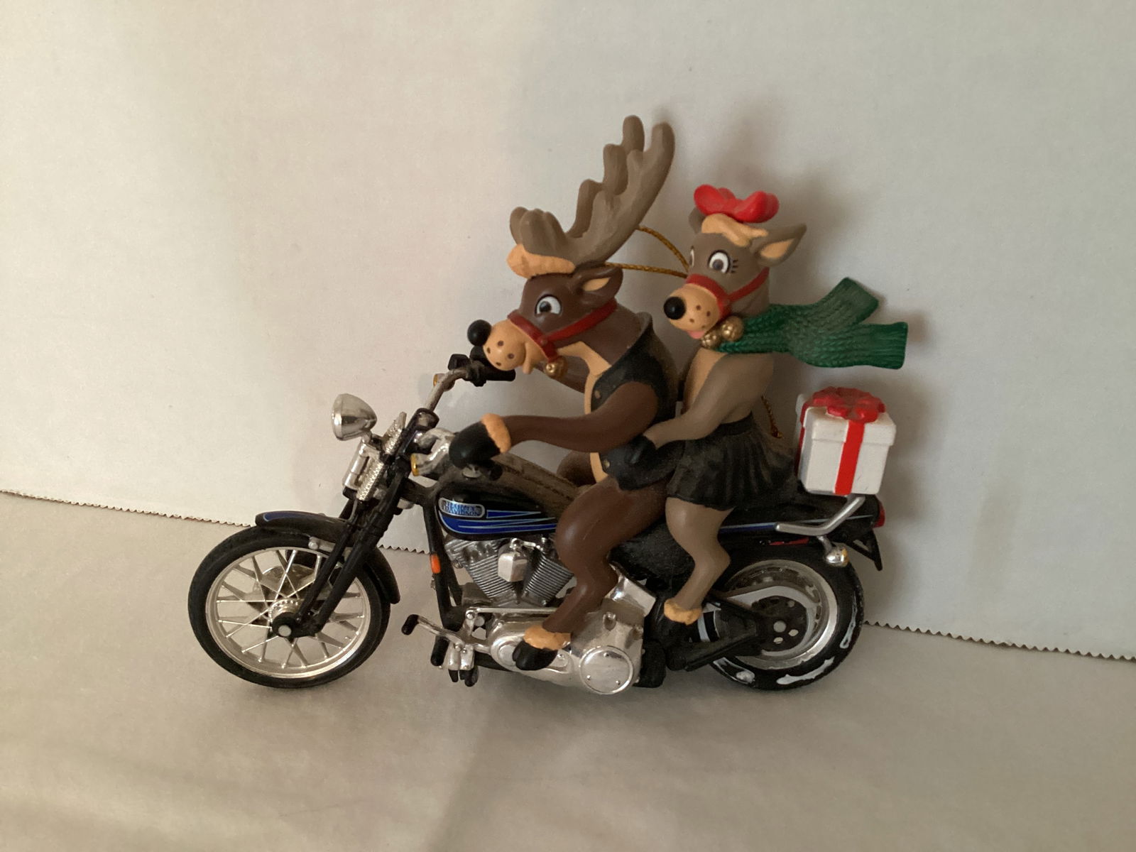 Harley-Davidson Two For the Road Christmas Ornament: .