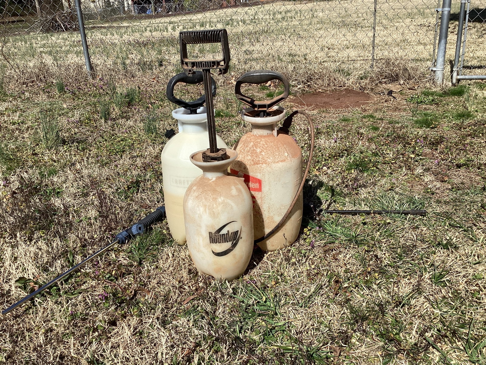 Three Pump Sprayers: shipping not available for this lot