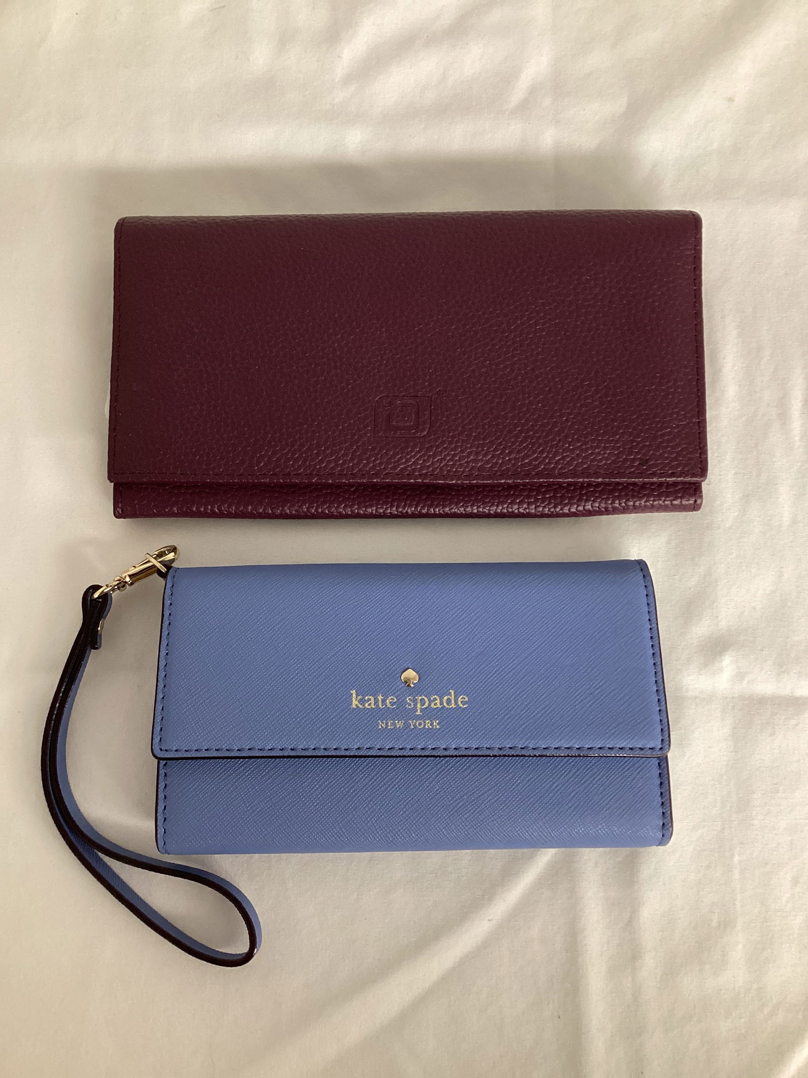 Kate Spade Wristlet and New Identity Stronghold Wallet (1 of 7)