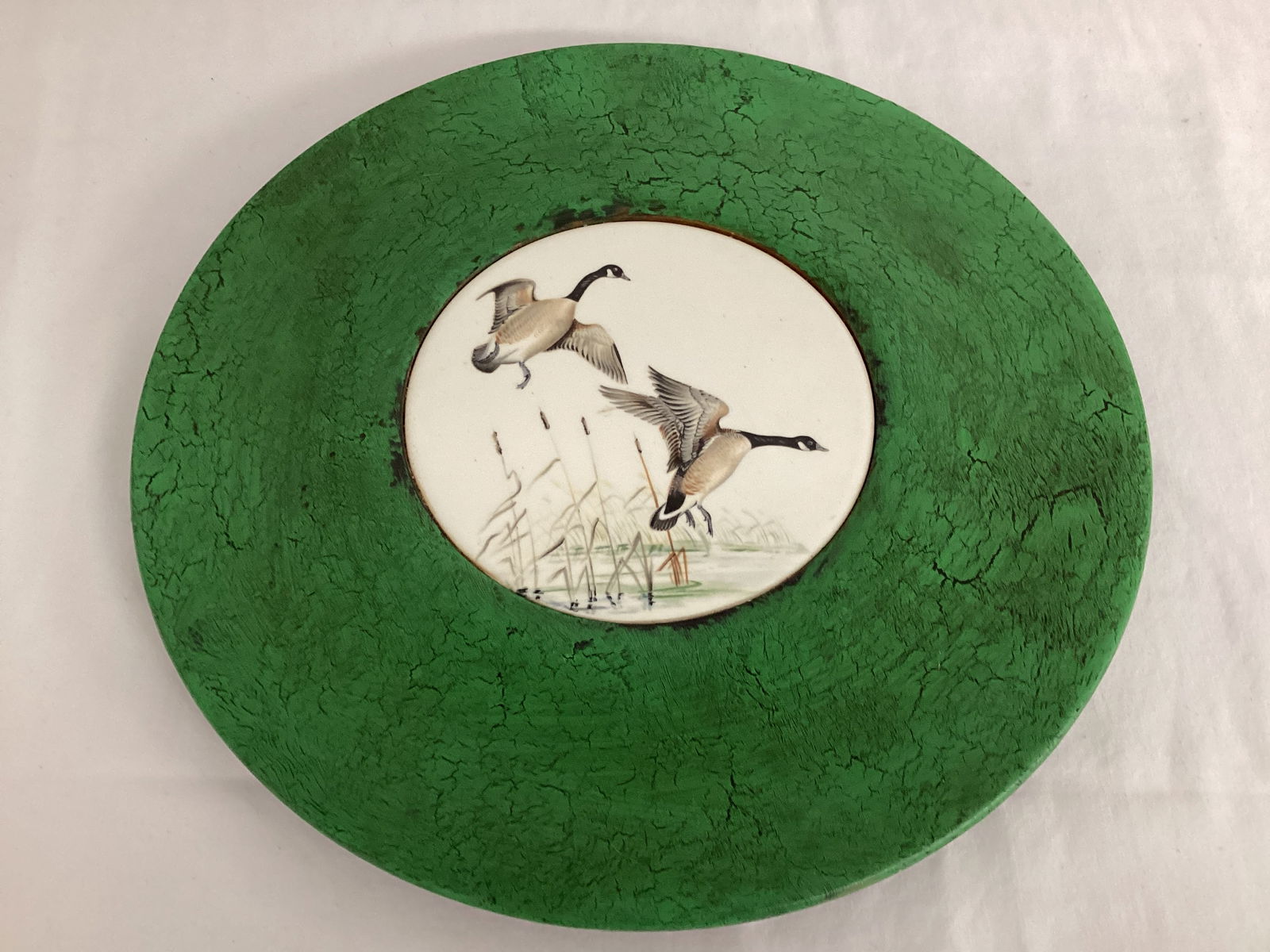 Canada Geese Trivet in Wood Frame: 12 3/4" diameter
