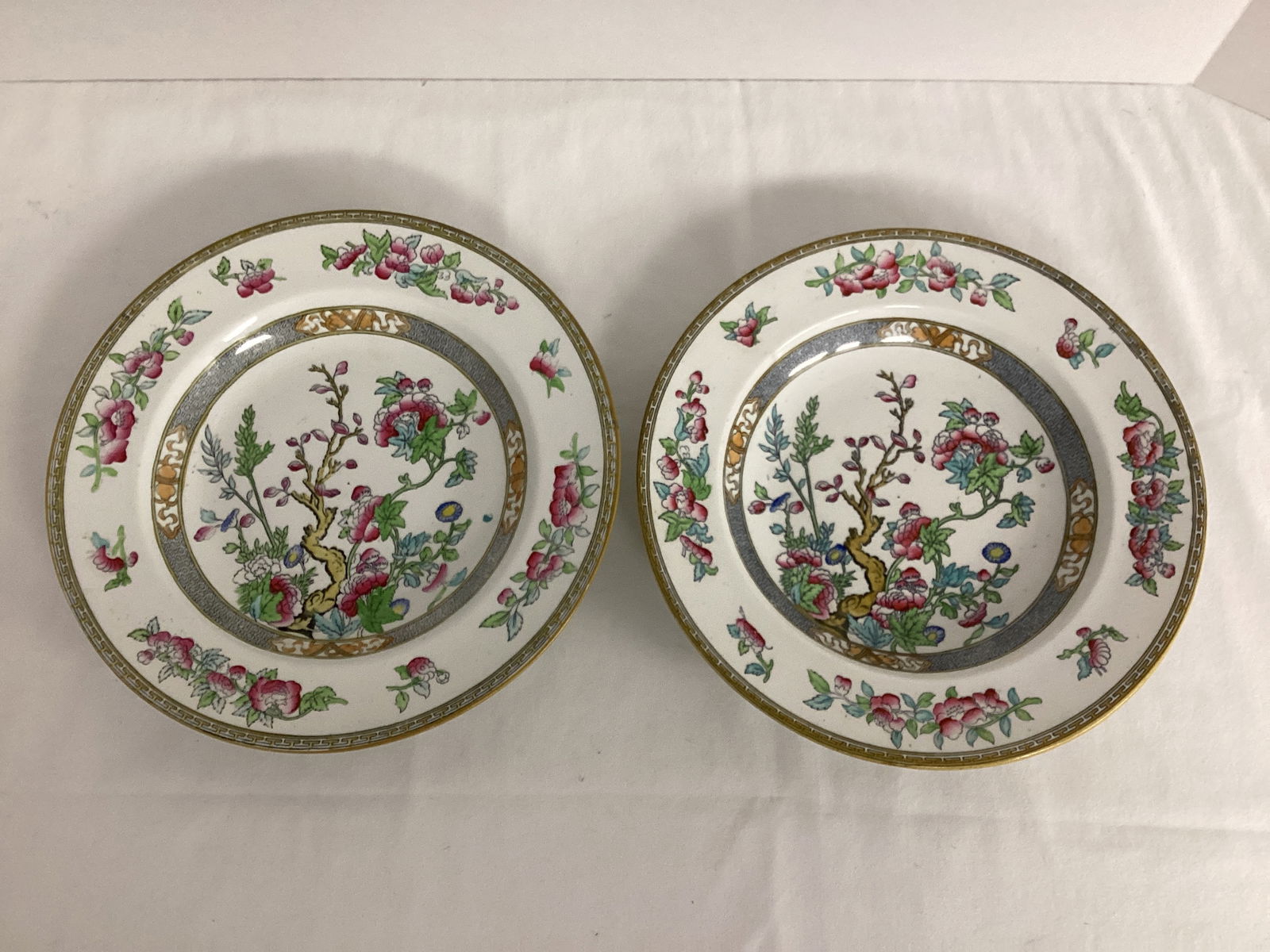 Two Wedgewood Indian Tree Bowls (1 of 10)