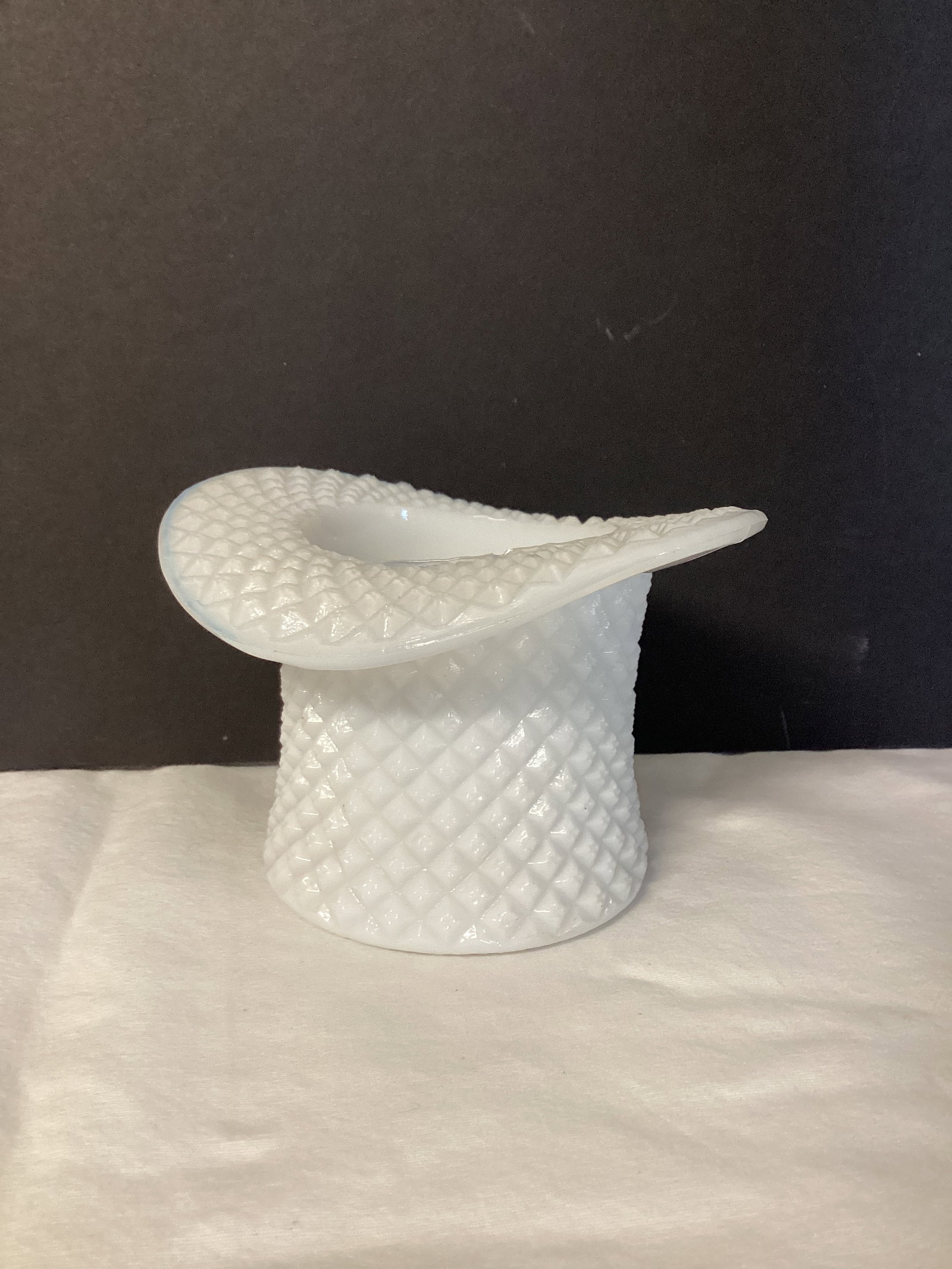 Vintage Milk Glass Top Hat Vase (1 of 5)