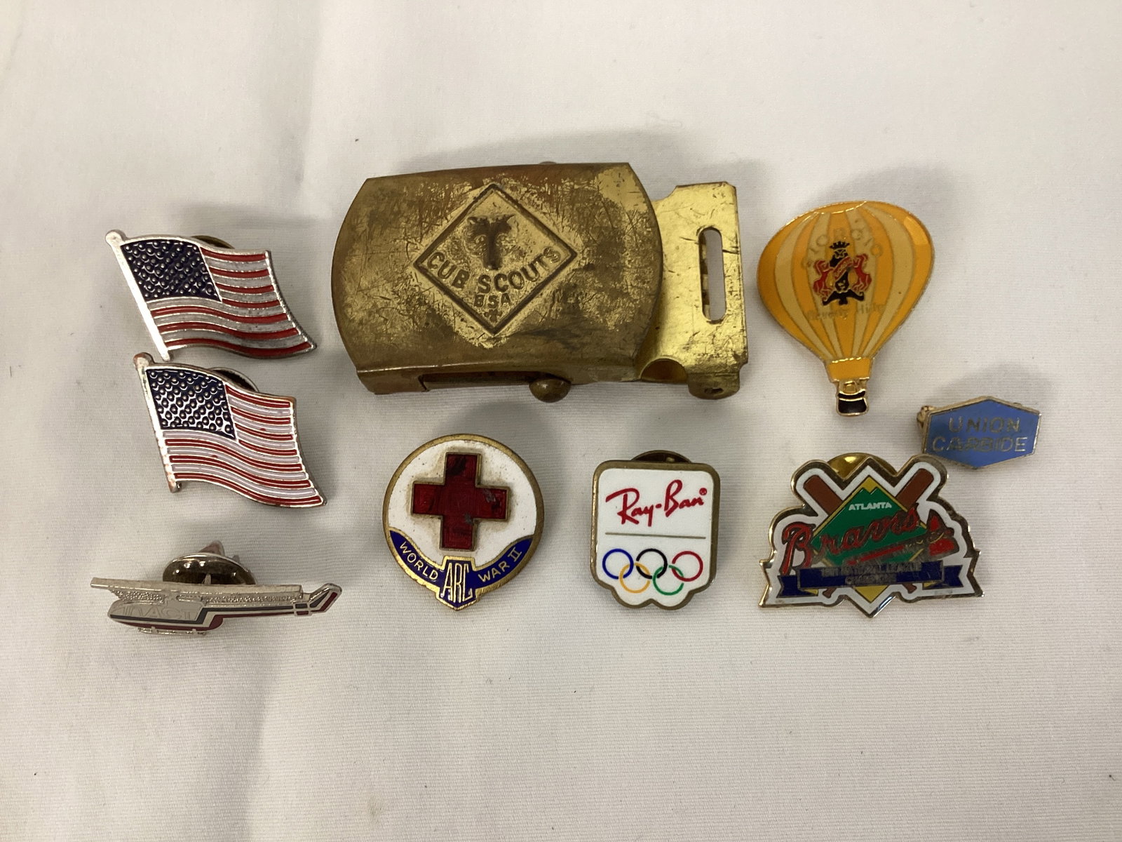 Cub Scouts Belt Buckle, World War II Pin, Olympics and Other Pins: .