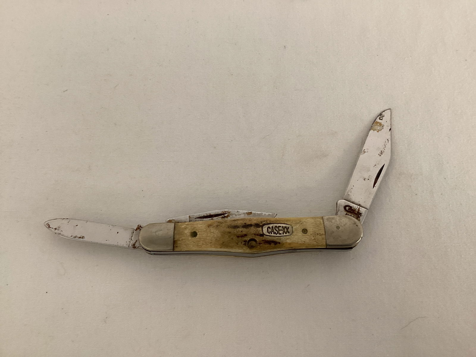 Case XX Three Blade Pocket Knife (1 of 8)