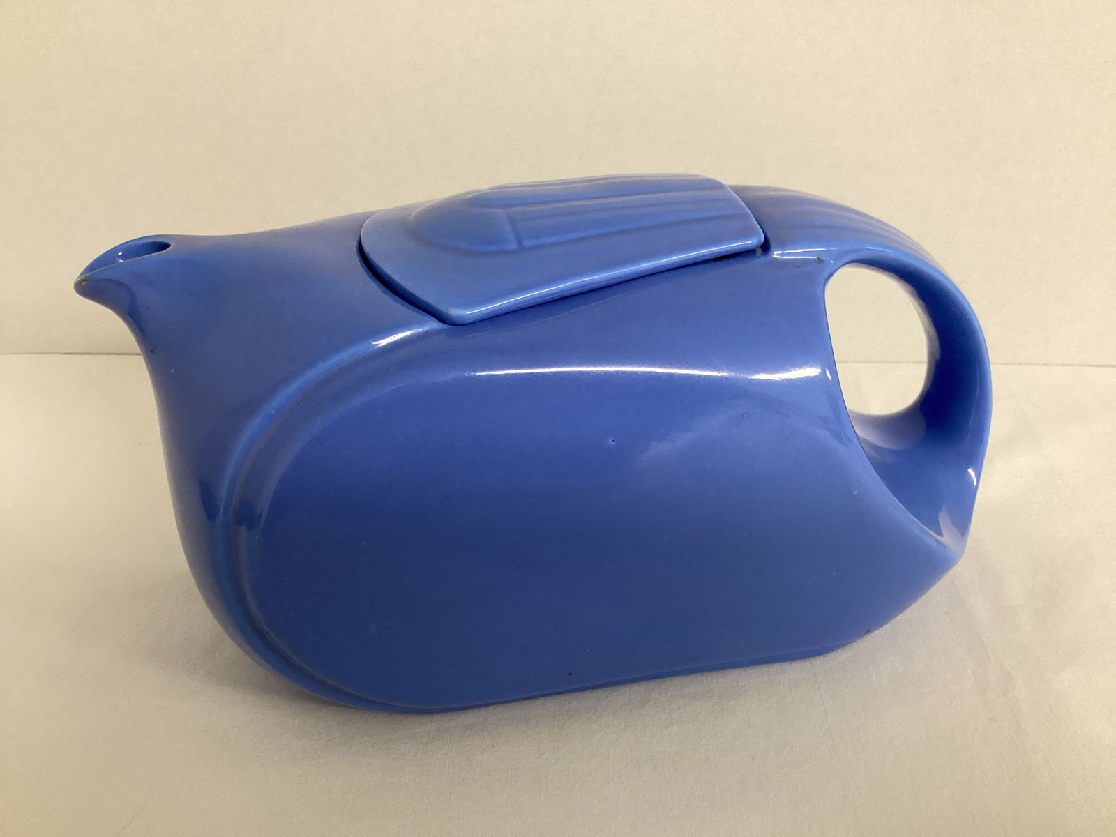 Hall China Westinghouse Refrigerator Pitcher (1 of 9)