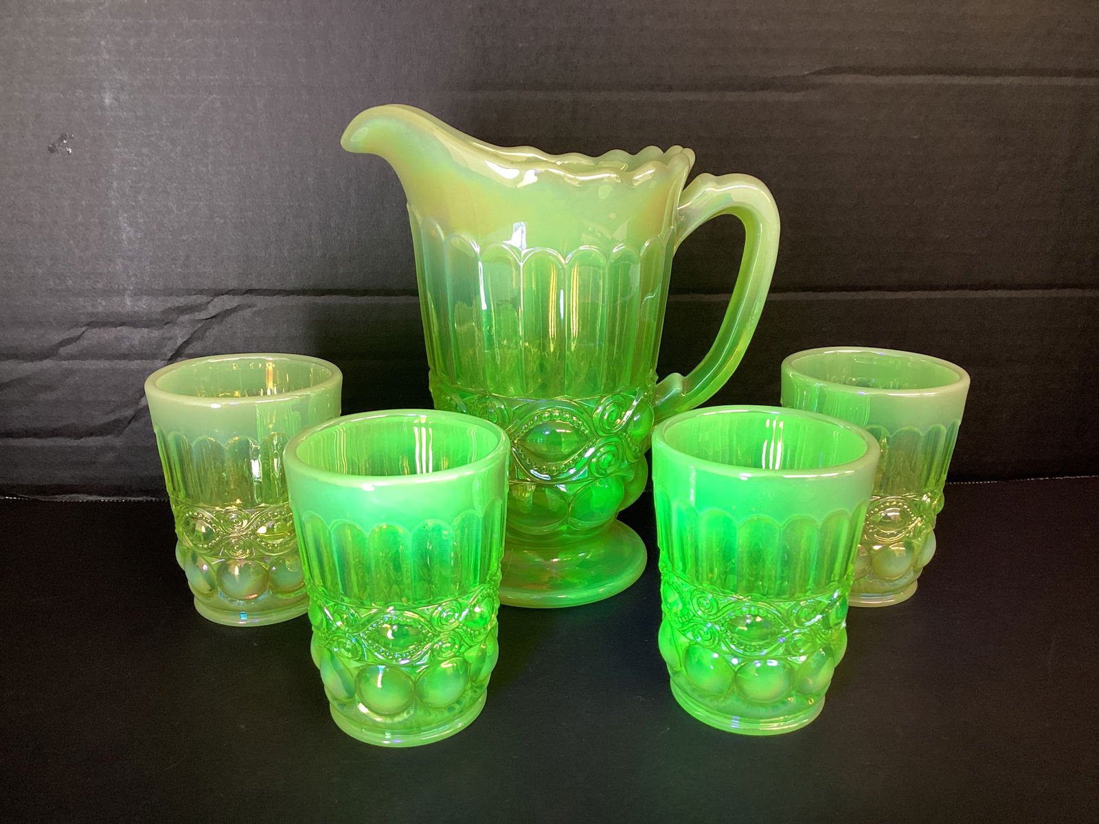 Mosser Vaseline Glass Eye Winker Pitcher with Four Glasses (1 of 15)