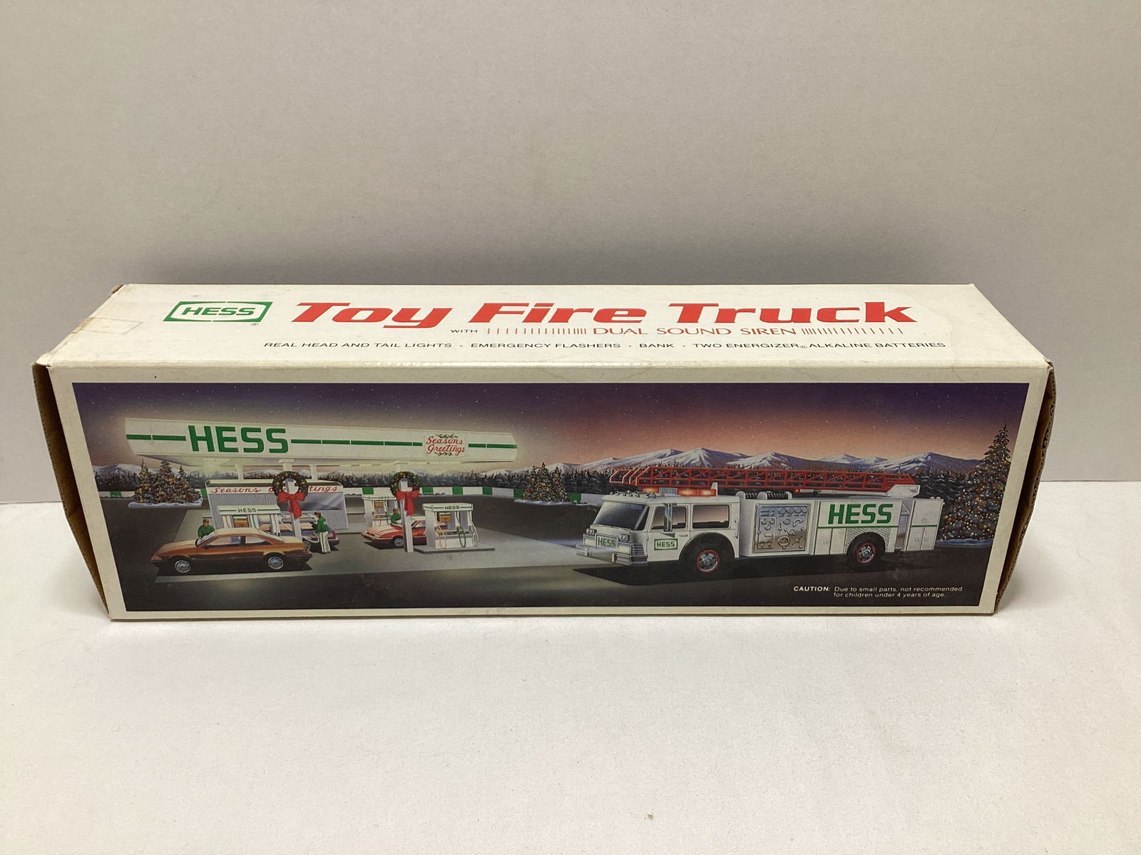 Hess Toy Fire Truck (1 of 4)