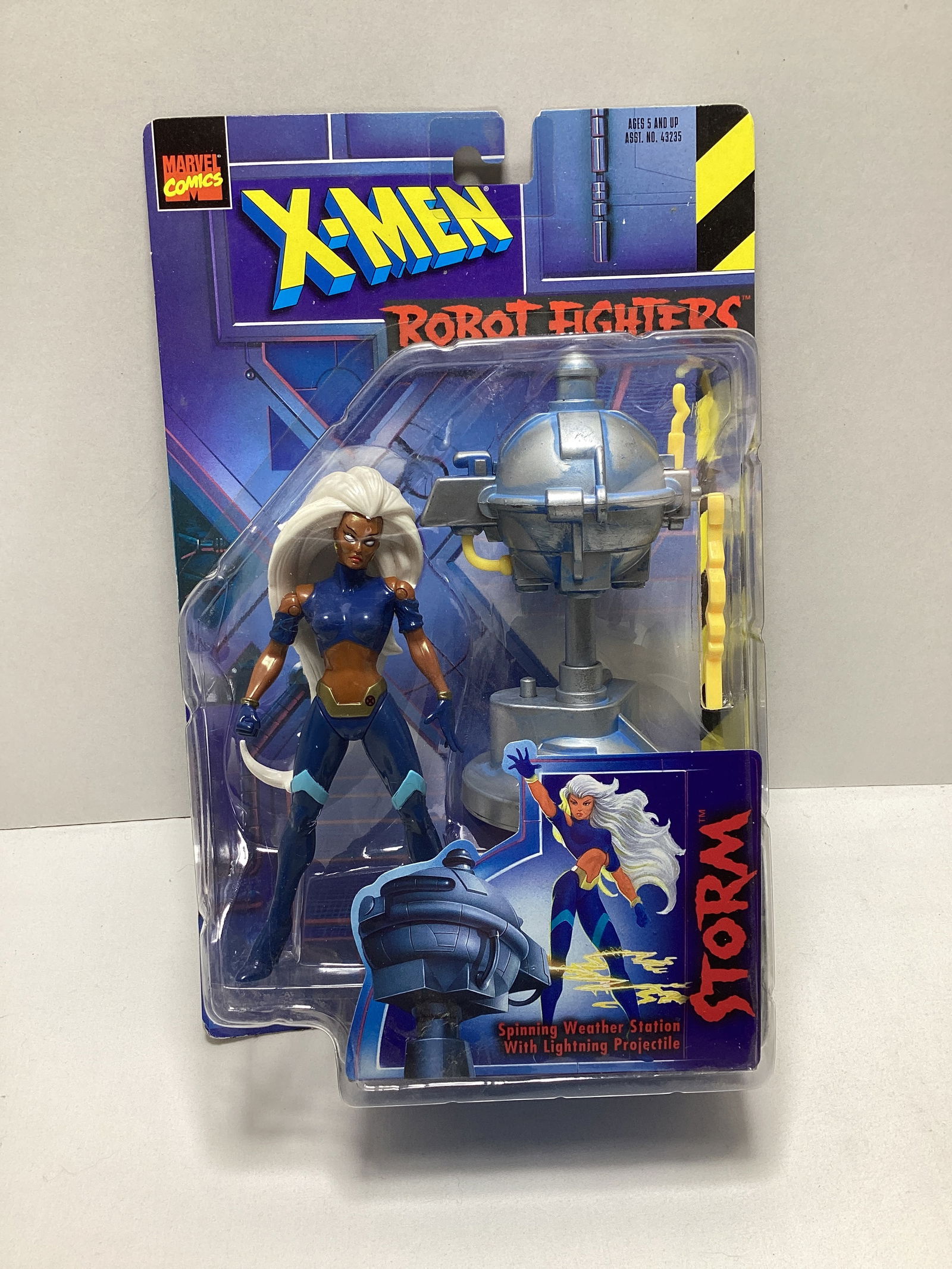 Toy Biz X-Men Robot Fighters Storm Action Figure (1 of 4)