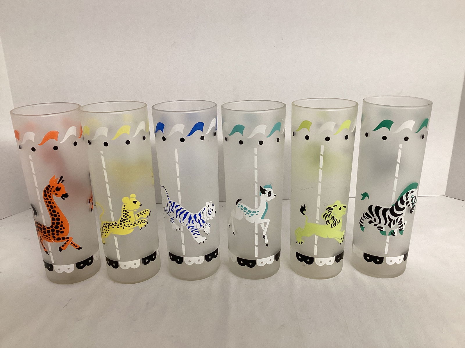 Six Vintage Libbey Carousel Merry-Go-Round Circus Animal Glasses (1 of 8)