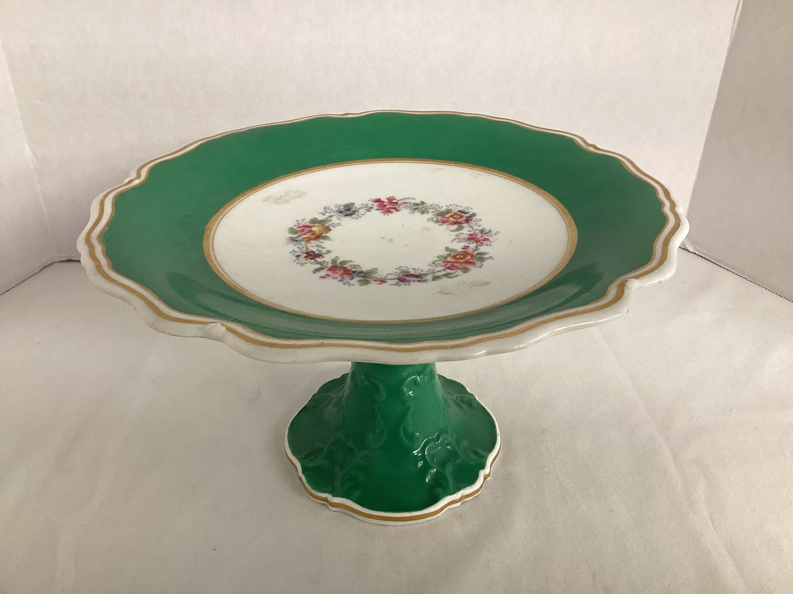 Chamberlain & Co. Worcester Pedestal Dessert Cake Plate (1 of 7)