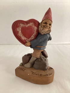 Tom Clark Hart Sculpture: 5 1/2" h
