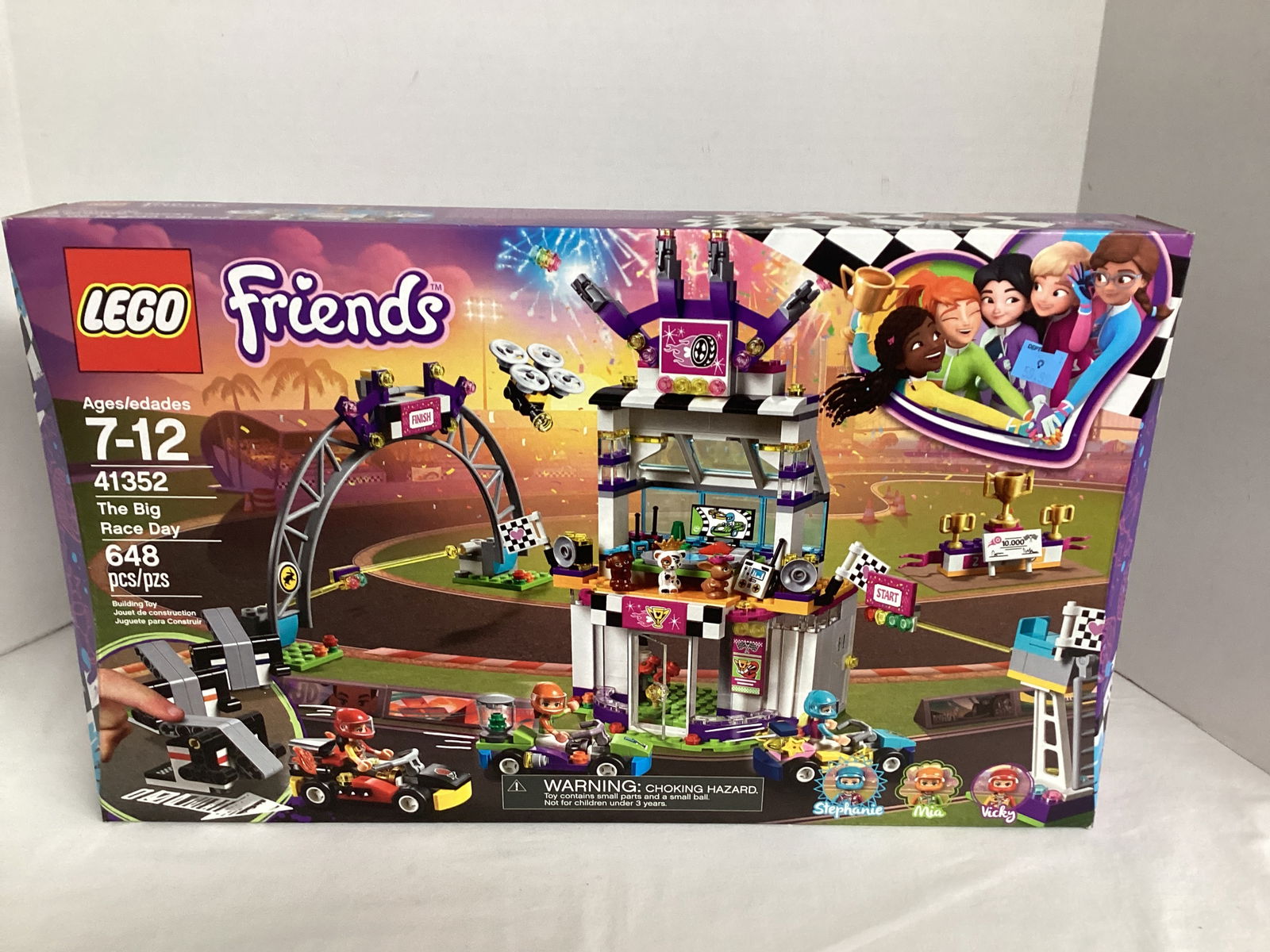 New LEGO Friends The Big Race Day 41352 Building Set (1 of 11)
