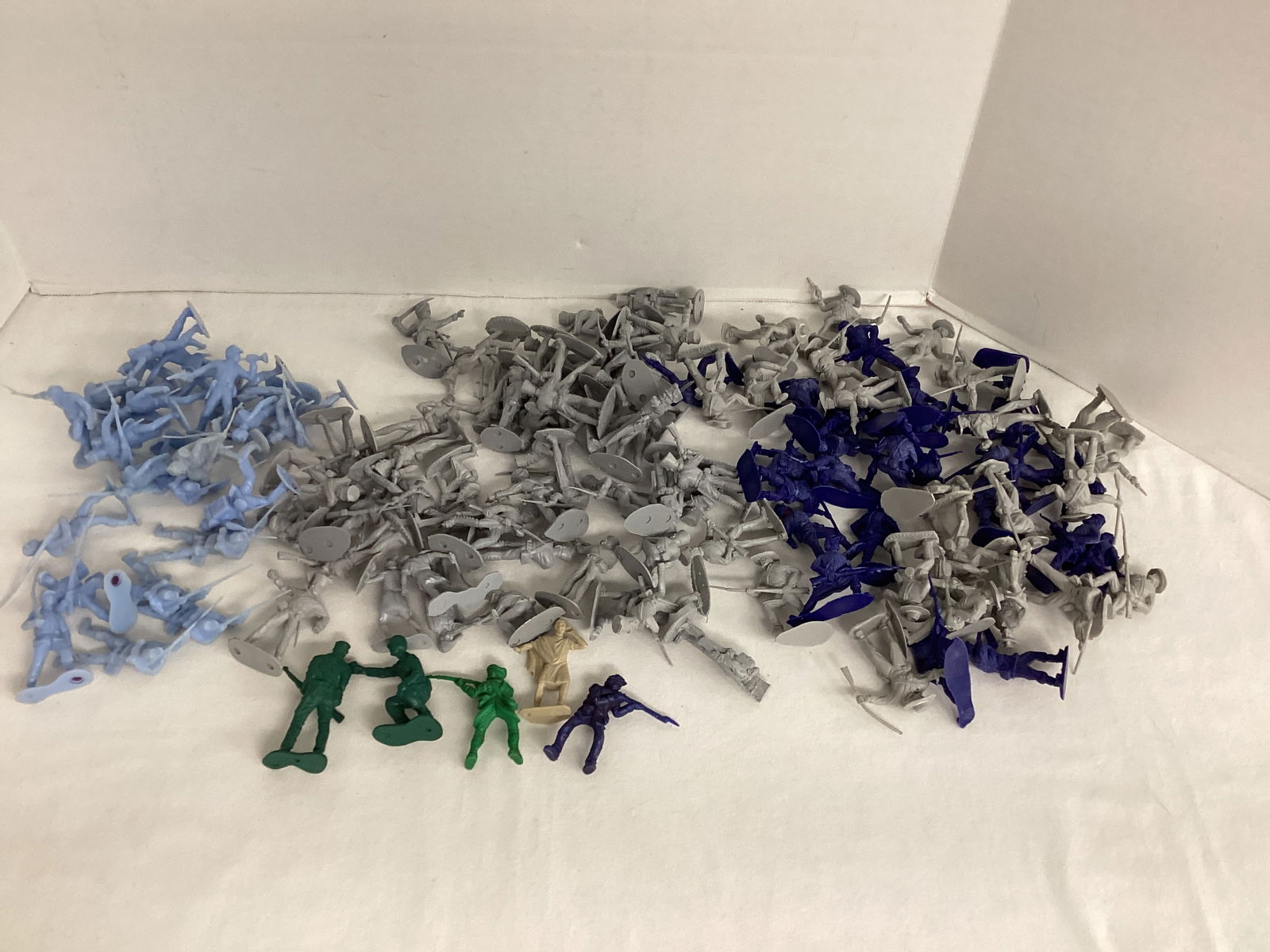 Plastic Soldiers: .