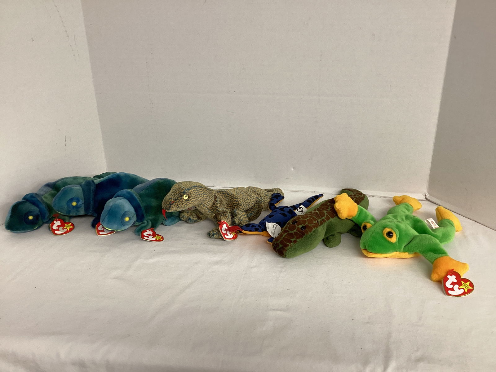 Reptile and Amphibian TY Beanie Babies: Scaly, Ally, Smoochy, Rainbow (3), Lizz Teenie Beanie