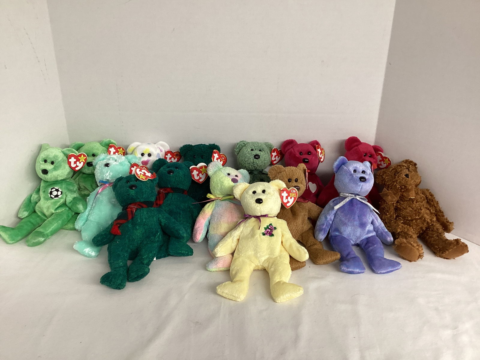 TY Beanie Babies Bears (1 of 7)