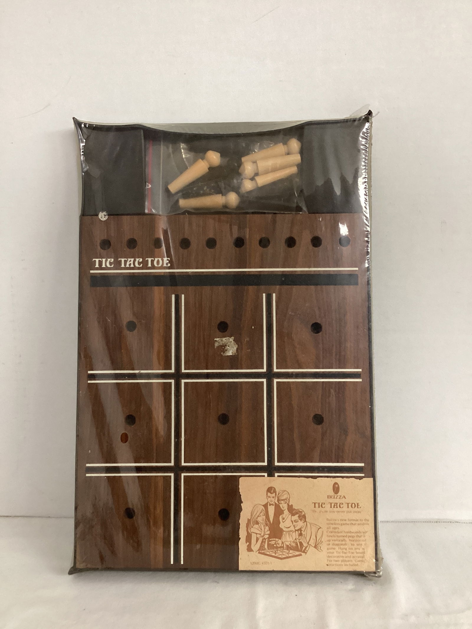 Vintage Sealed Buzza Tic Tac Toe Game (1 of 5)
