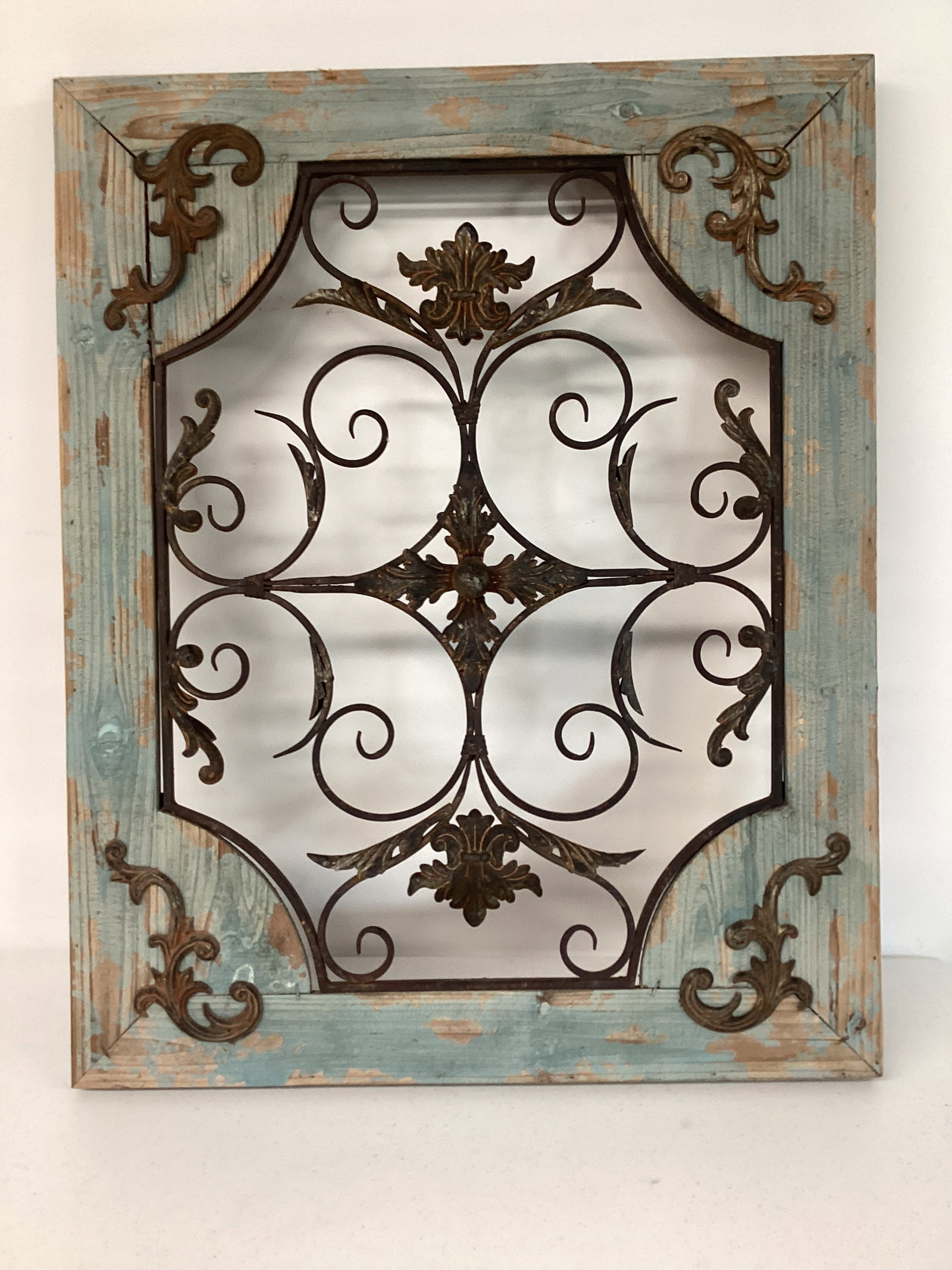 Metal and Wood Wall Art: 24" x 30", only has chain for one side, shipping unavailable for this lot