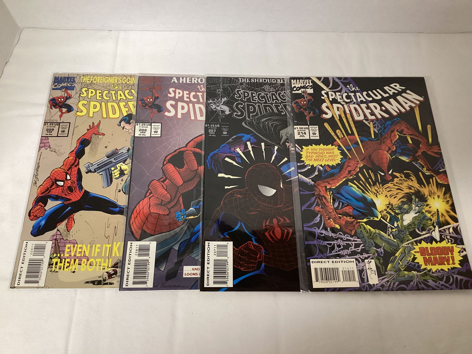 Four Spectacular Spider-Man Marvel Comic Books (1 of 5)