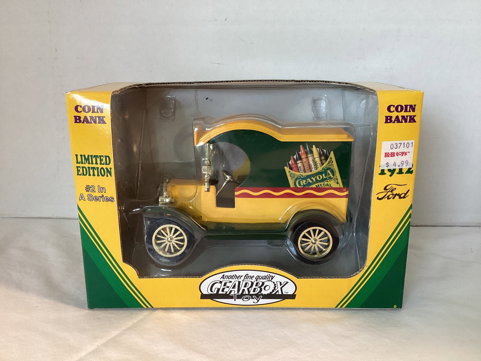 Gearbox 1912 Ford Crayola Delivery Van Coin Bank: .