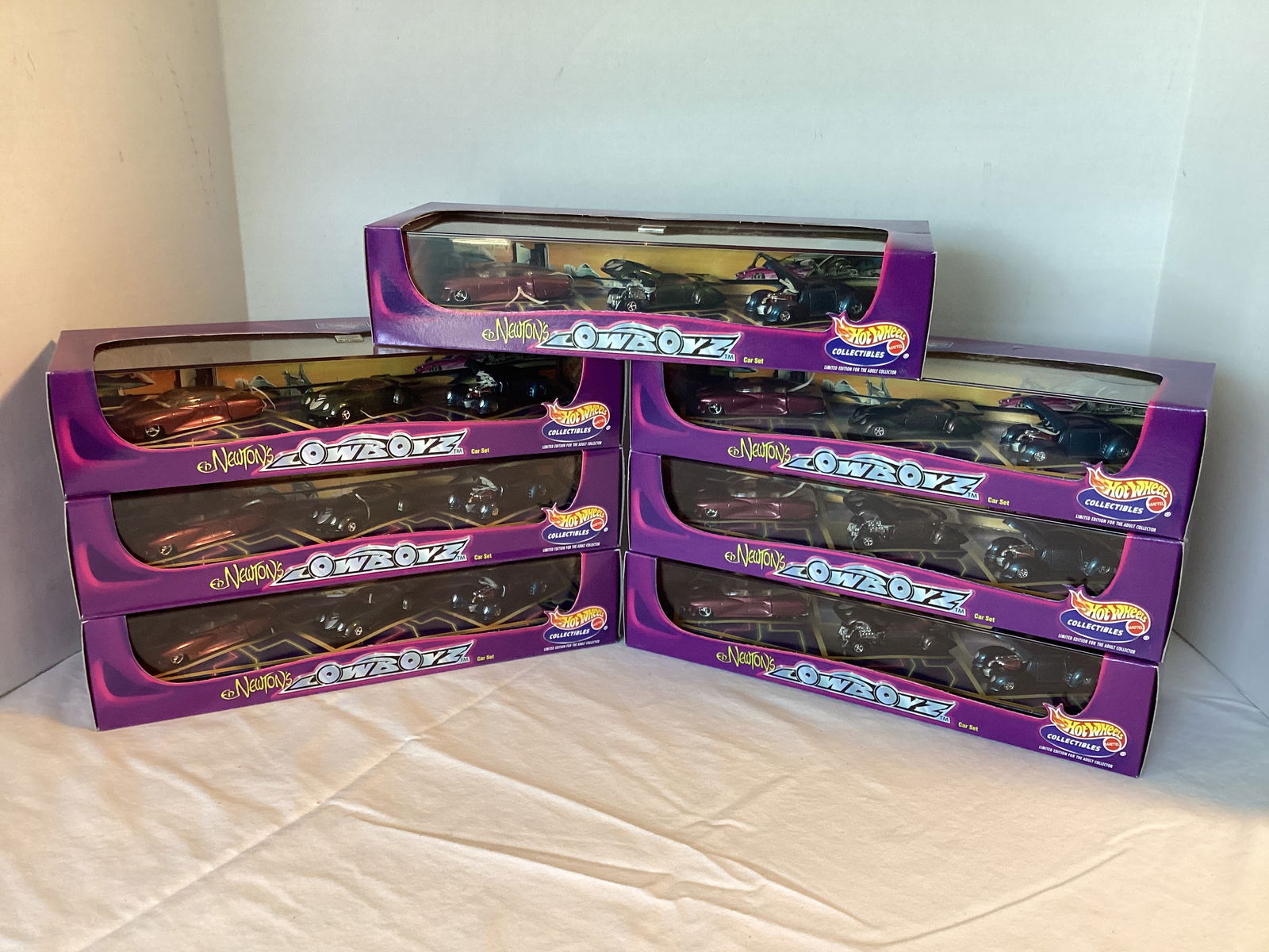 Seven Hot Wheels Newtons Cowboyz Diecast Sets: 1999 Mattel