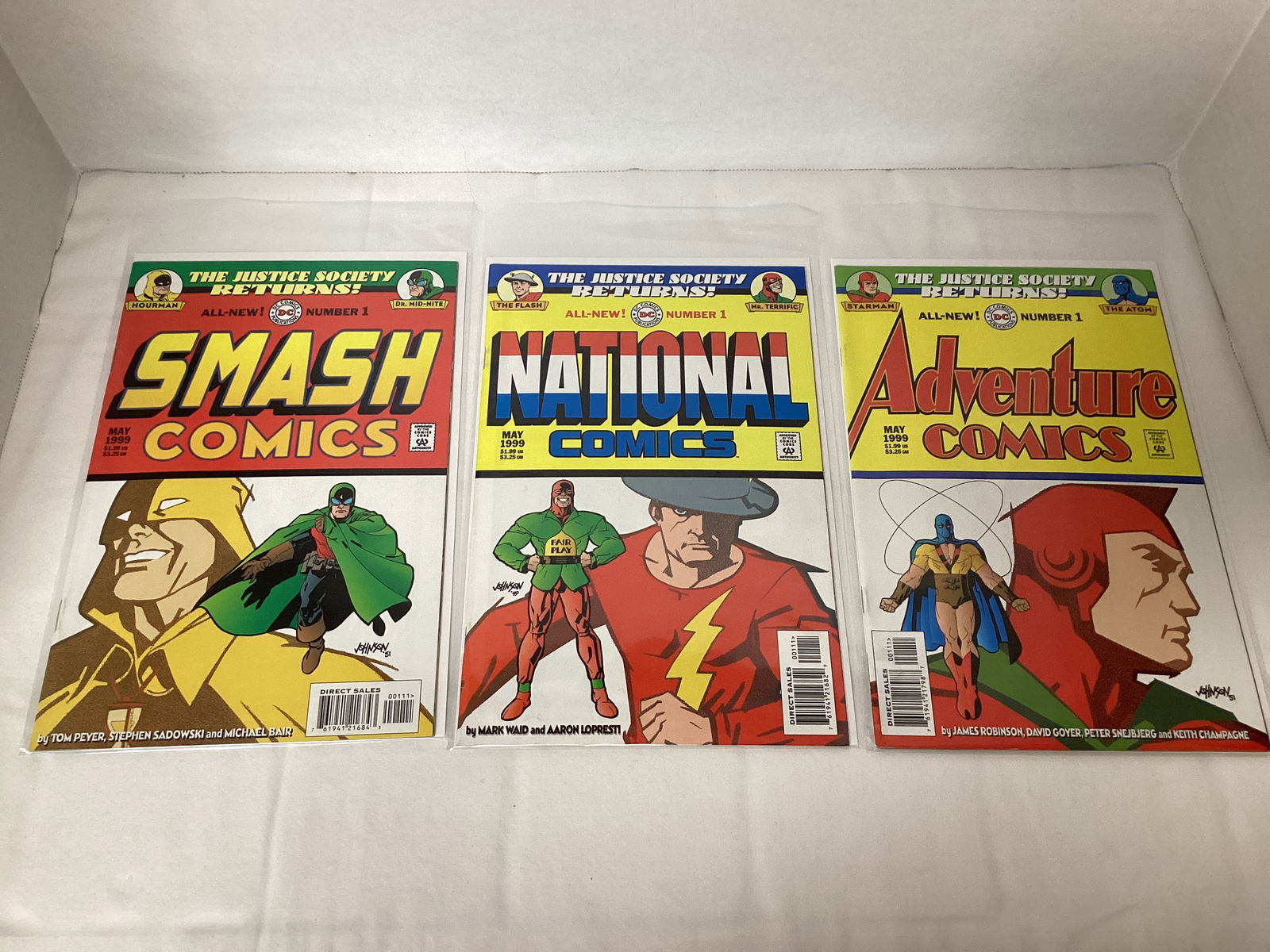 Three DC Comic Books (1 of 4)