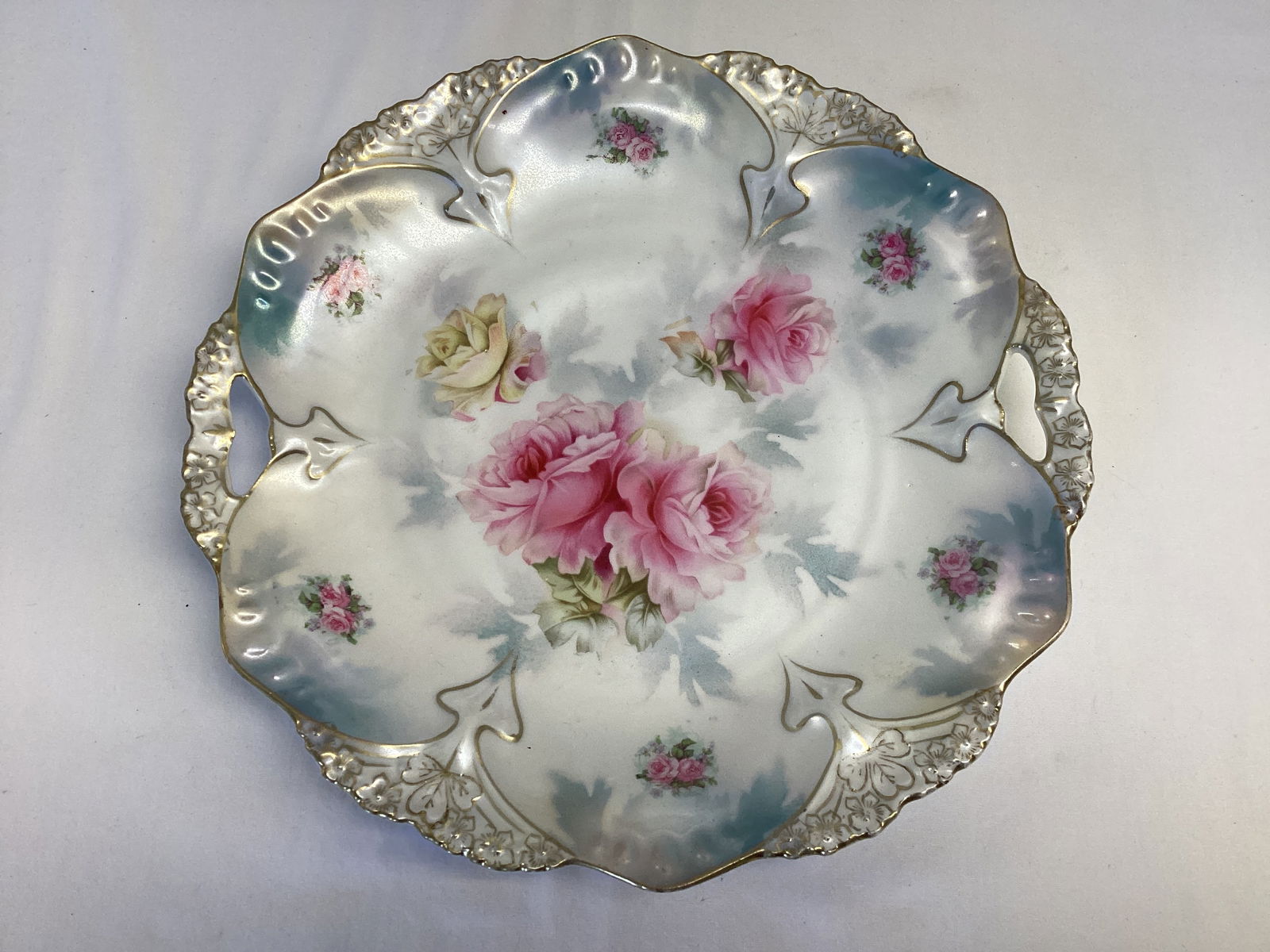 RS Prussia Floral Pattern Handled Plate (1 of 8)