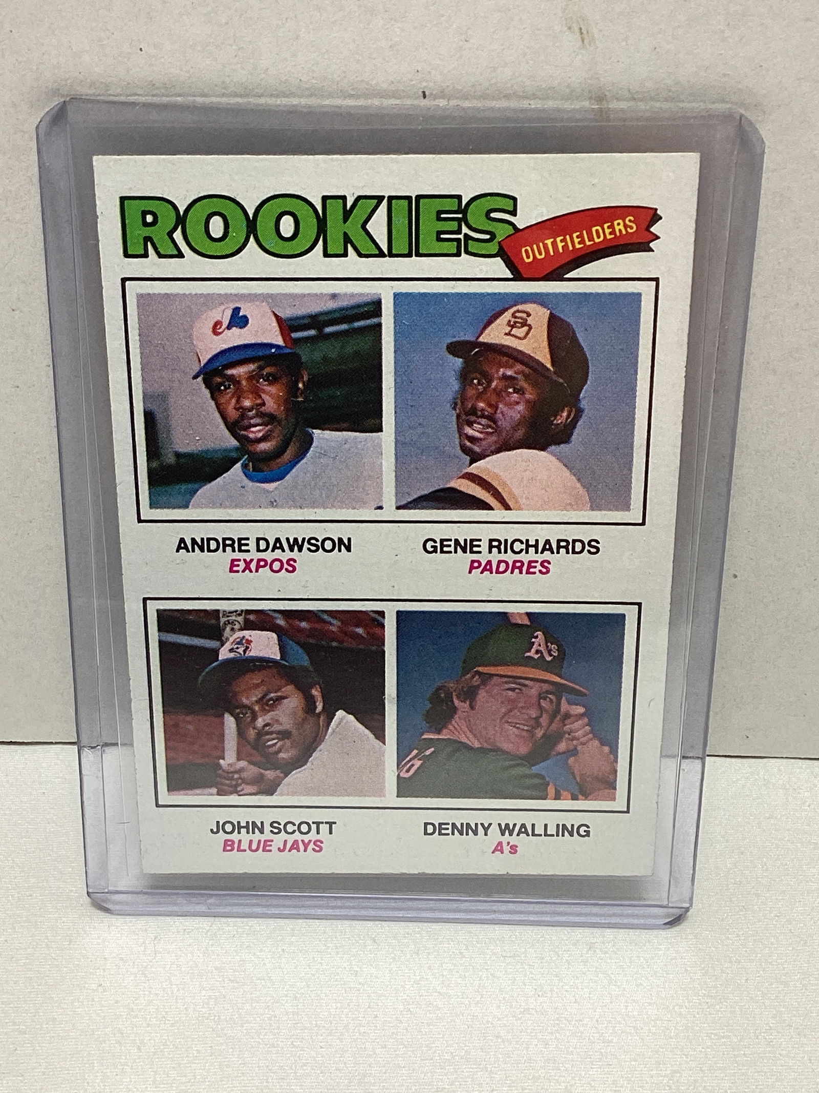 1977 Topps Rookie Outfielders 473 Baseball Card (1 of 2)